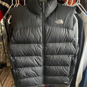 The North Face Men's black Puffer Vest